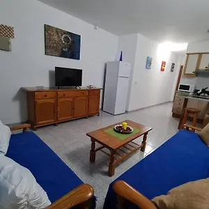 Apartamento Luminoso A Pocos Minutos De La Playa. Appartement